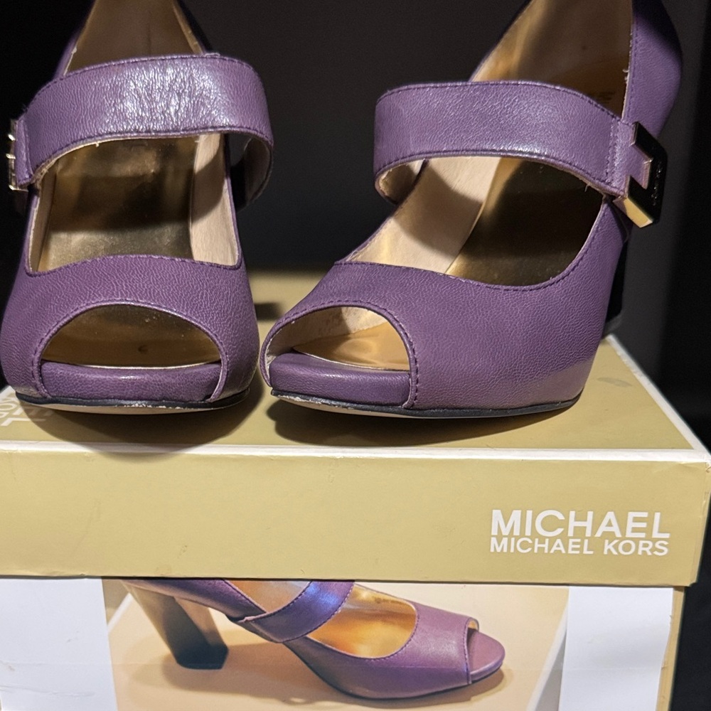 Michael Kors Lavender Peep-Toe Heels